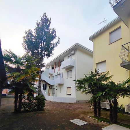 Residence Stella Polare Bibione Exteriör bild
