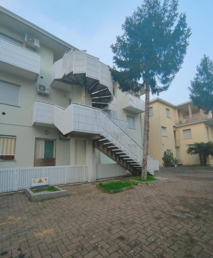 Residence Stella Polare Bibione Exteriör bild